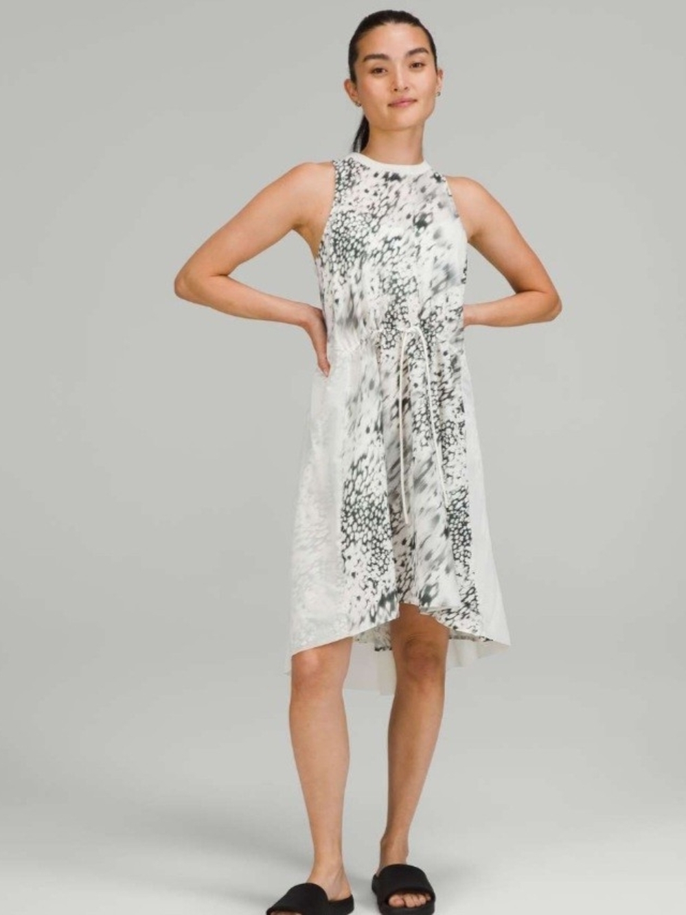 NWT Lululemon Mesh Overlay High-Neck Dress Size 2
